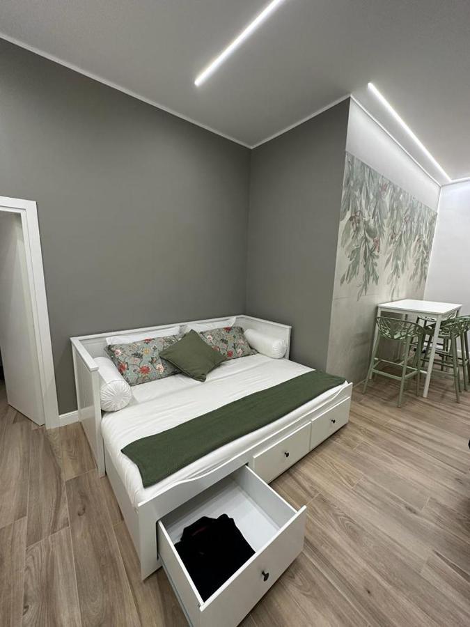 Napoli Centro - Di&Da Guest House 외부 사진